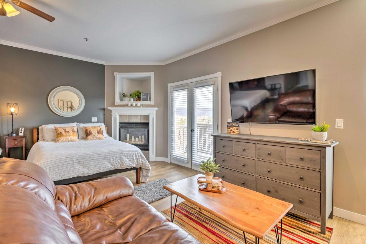 Large, Cozy Midway Studio With Mountain Views! المظهر الخارجي الصورة
